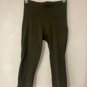 Lululemon cropped 21” leggings